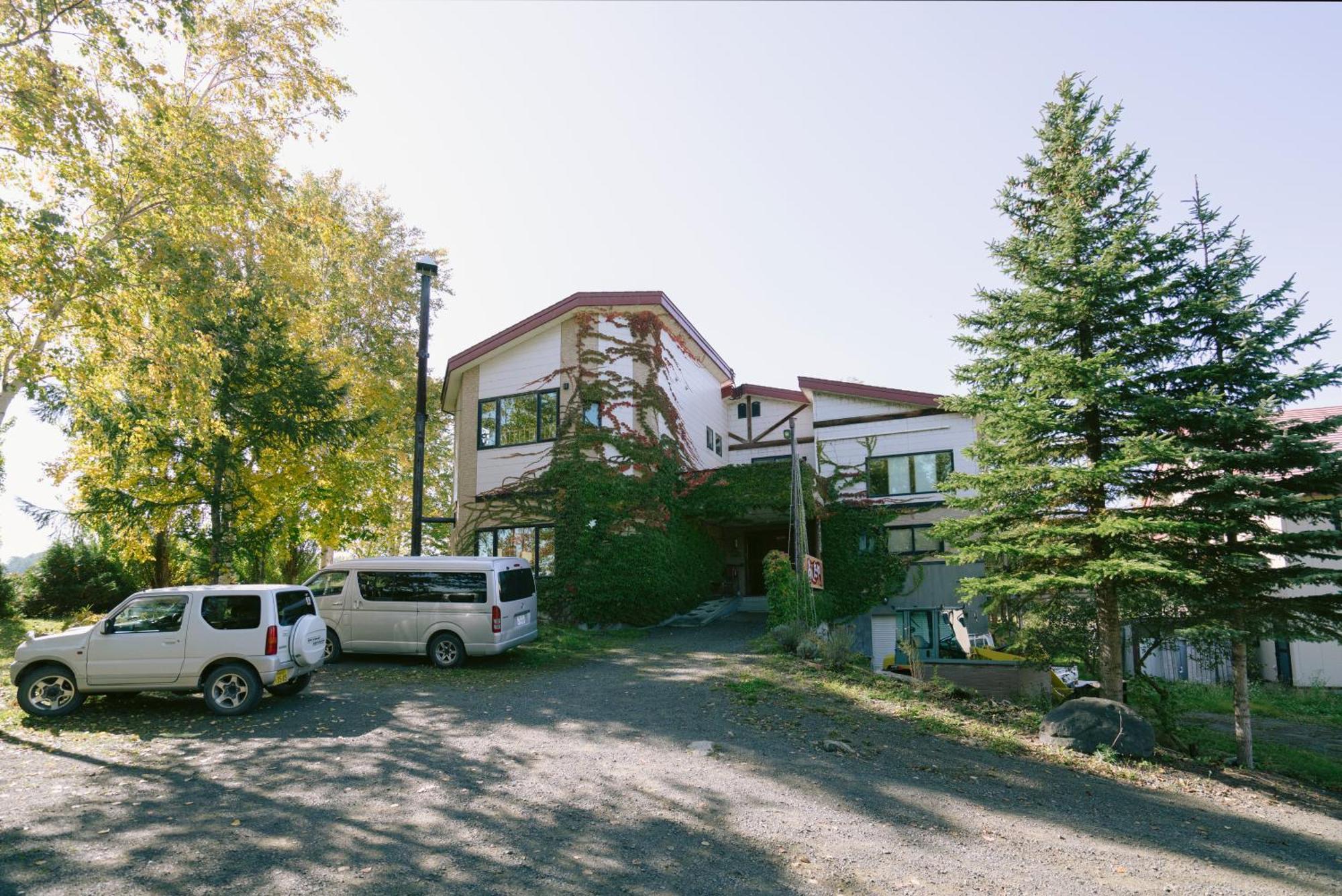 Pension Ashitaya Villa Furano Exterior photo